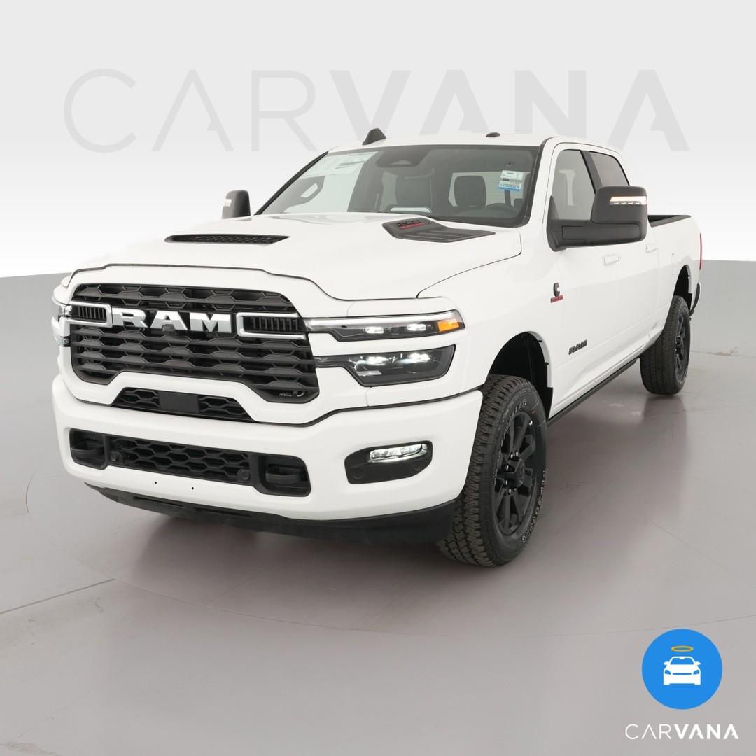 Creatividad del anuncio de Facebook de Carvana: Brand New 2026 Ram 2500 Crew Cab